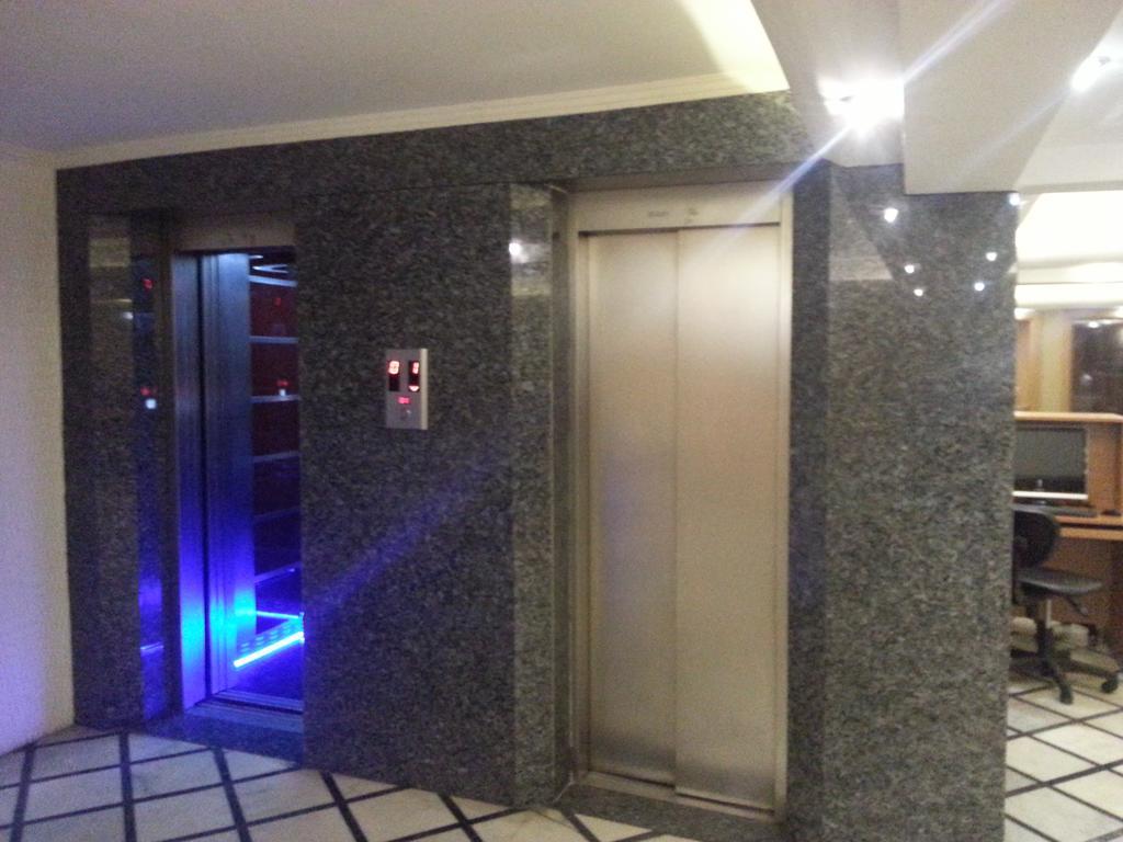 איזמיר Grand Zeybek Hotel מראה חיצוני תמונה